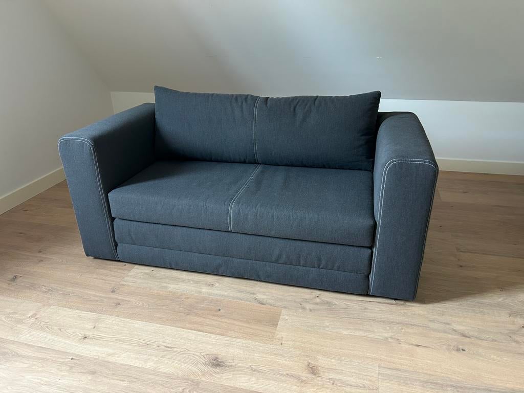 IKEA ASKEBY 2-zits slaapbank - grijs - compact & praktisch, Ophalen, Tweepersoons, 140 cm, Zo goed als nieuw