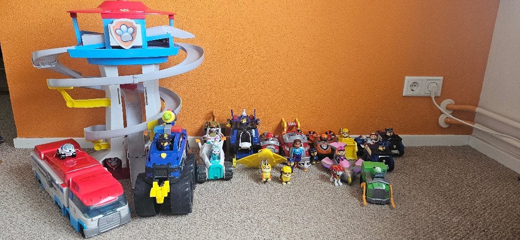 Grote Paw Patrol speelgoedset met uitkijktoren en voertuigen, Ophalen of Verzenden, Gebruikt