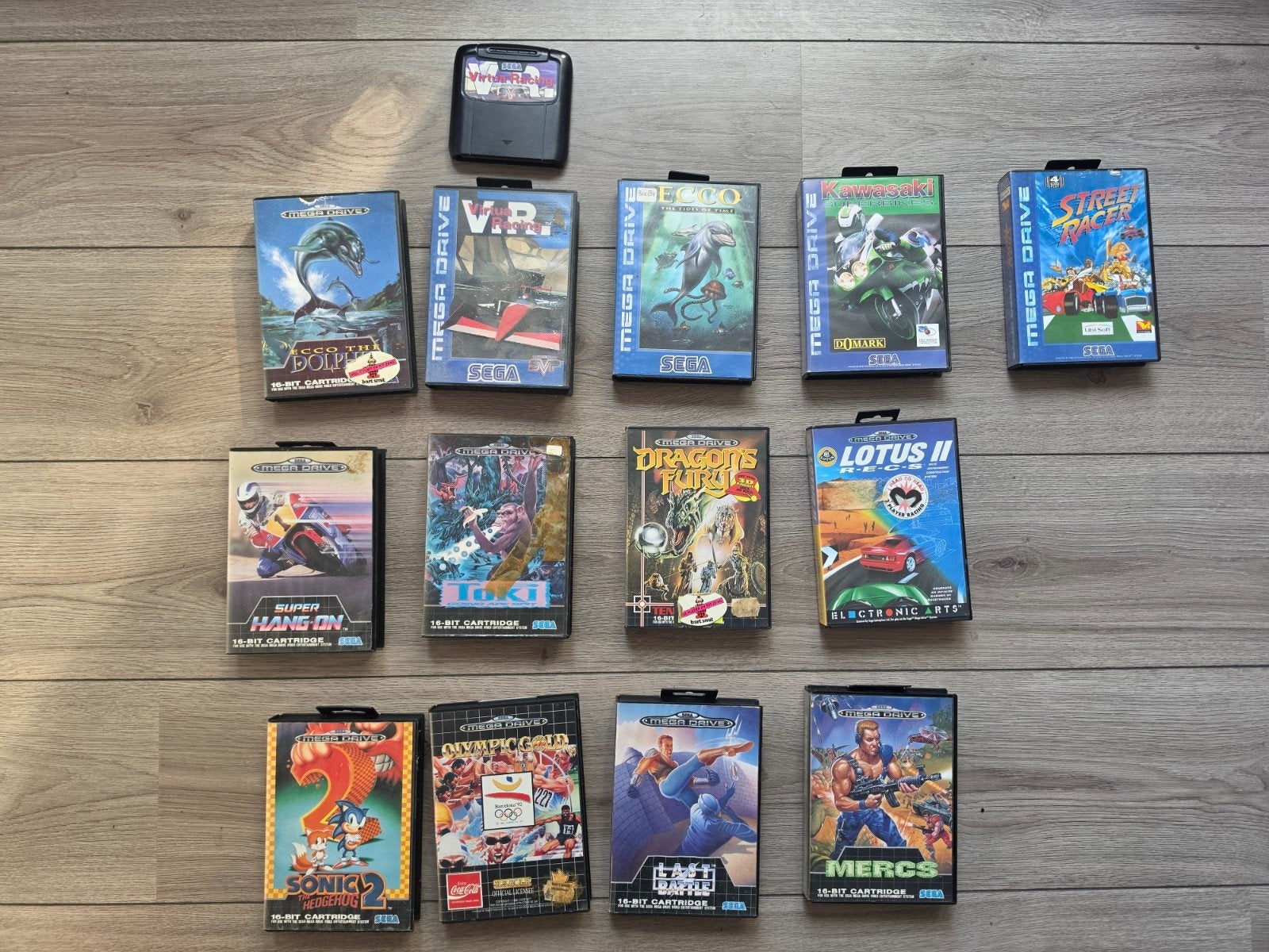 20 Sega genenis spellen foto 1 compleet foto 2 zonder boekje, Spelcomputers en Games, Ophalen of Verzenden, Gebruikt, Zonder controller
