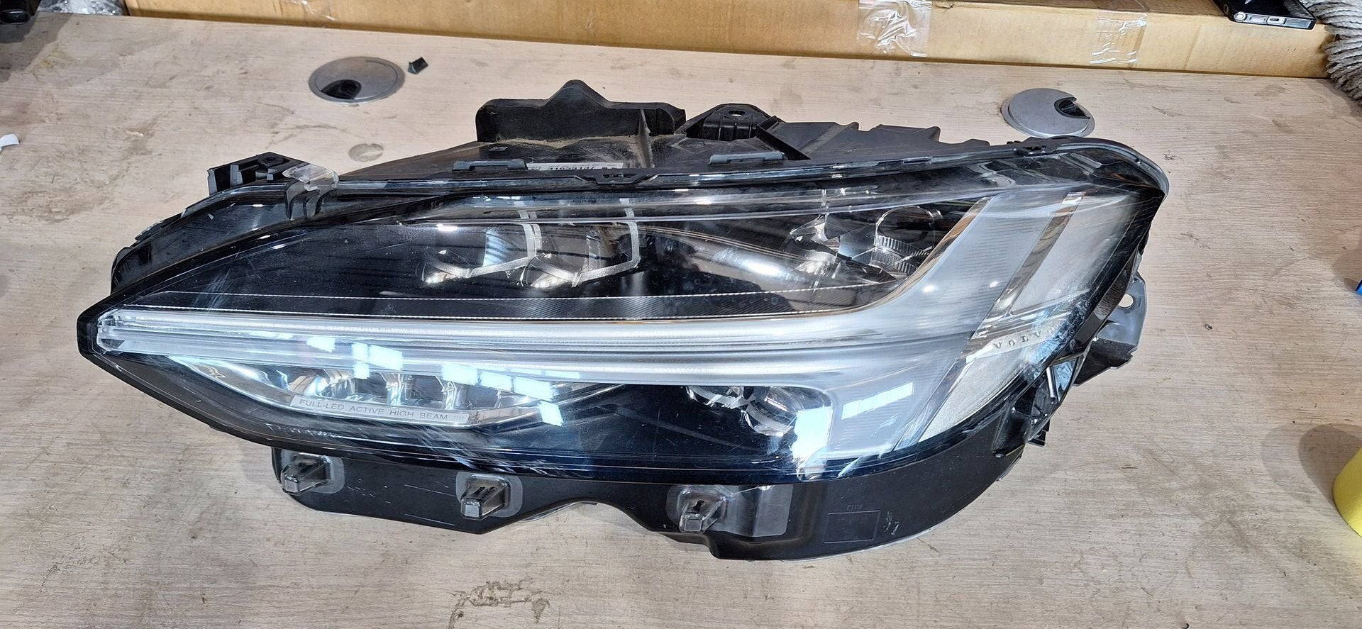 Volvo S90, V90 koplamp, Gebruikt, -, -, Ophalen of Verzenden