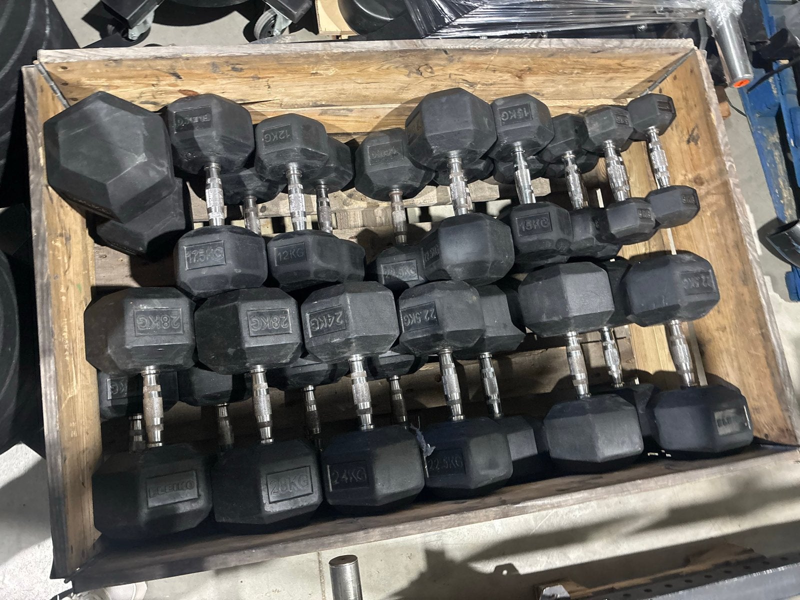 Eleiko dumbbellset met dumbbellrek, Sport en Fitness, Eleiko, Gebruikt, Eleiko, Armen