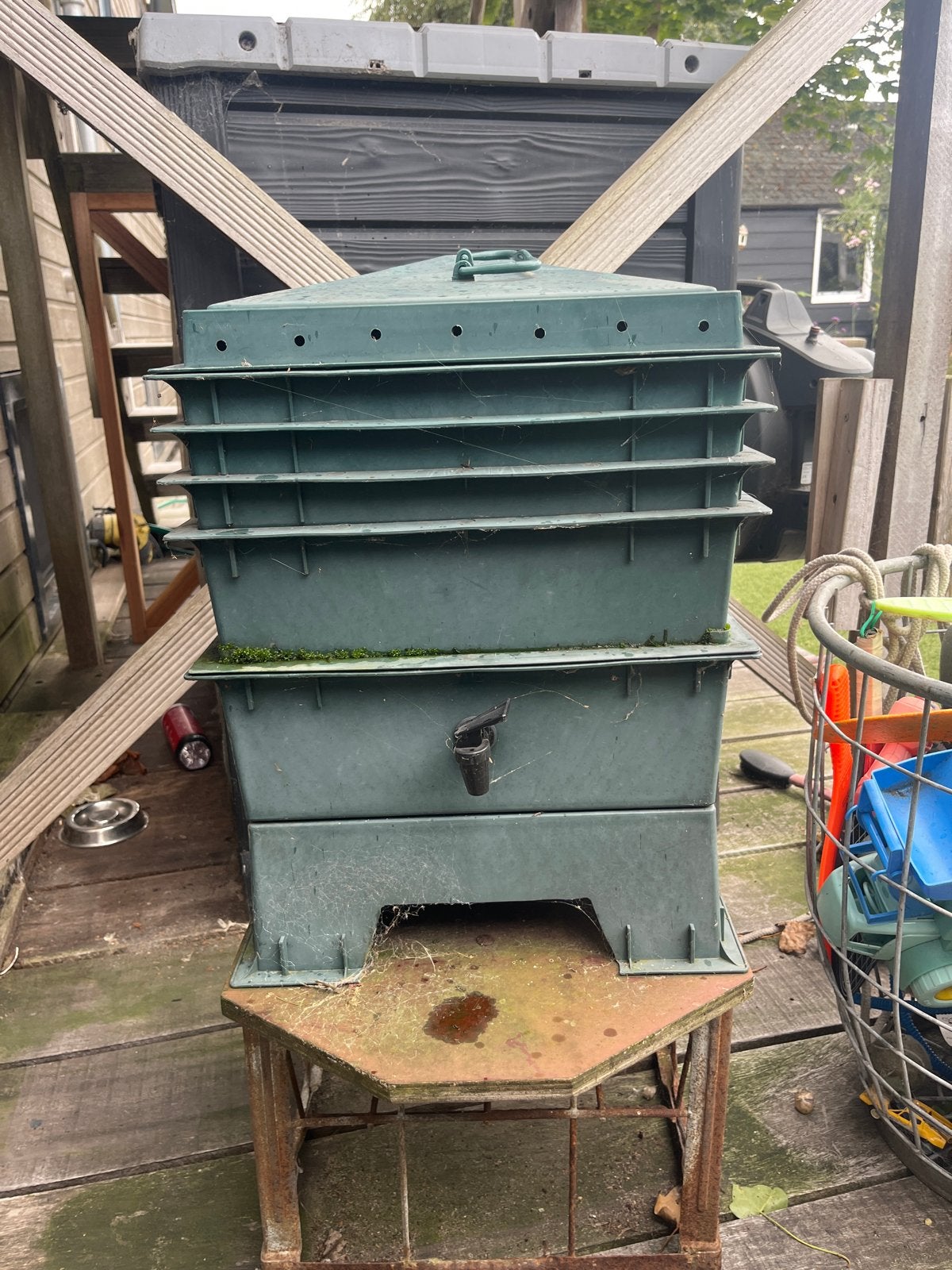 Wormenhotel / Wormenbak voor compost, Ophalen, Gebruikt