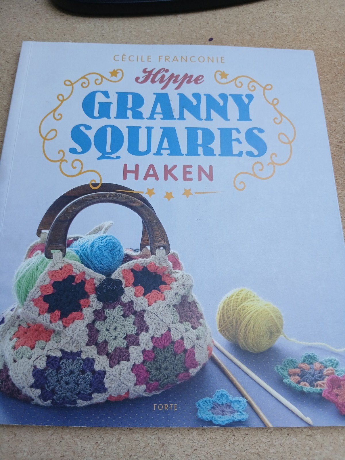 Cécile Franconie - Hippe granny squares haken, Breien en Haken, Ophalen of Verzenden, Cécile Franconie, Zo goed als nieuw
