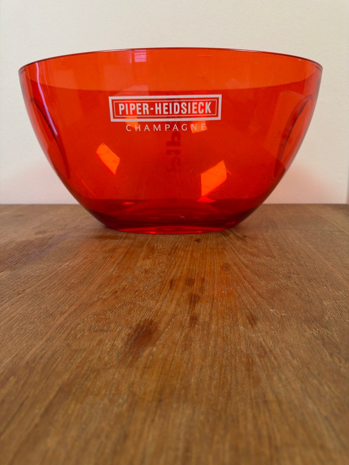 Piper-Heidsieck Champagne Koeler - Rood Kunststof, Ophalen of Verzenden, Gebruikt