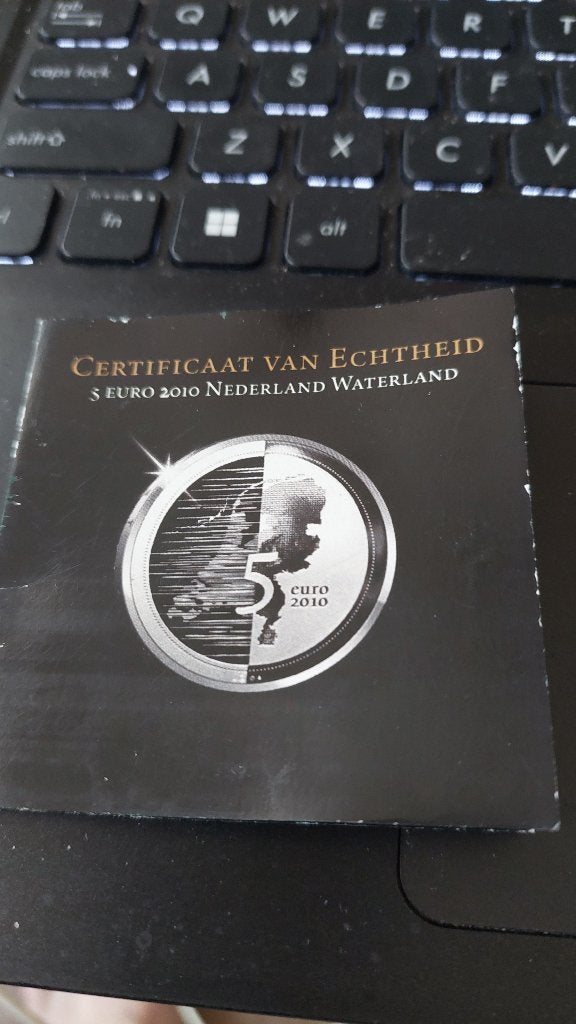 MOOIE 5 EURO MUNT, Postzegels en Munten, Munten | Nederland, Ophalen of Verzenden, Koningin Beatrix, Euro's, Losse munt