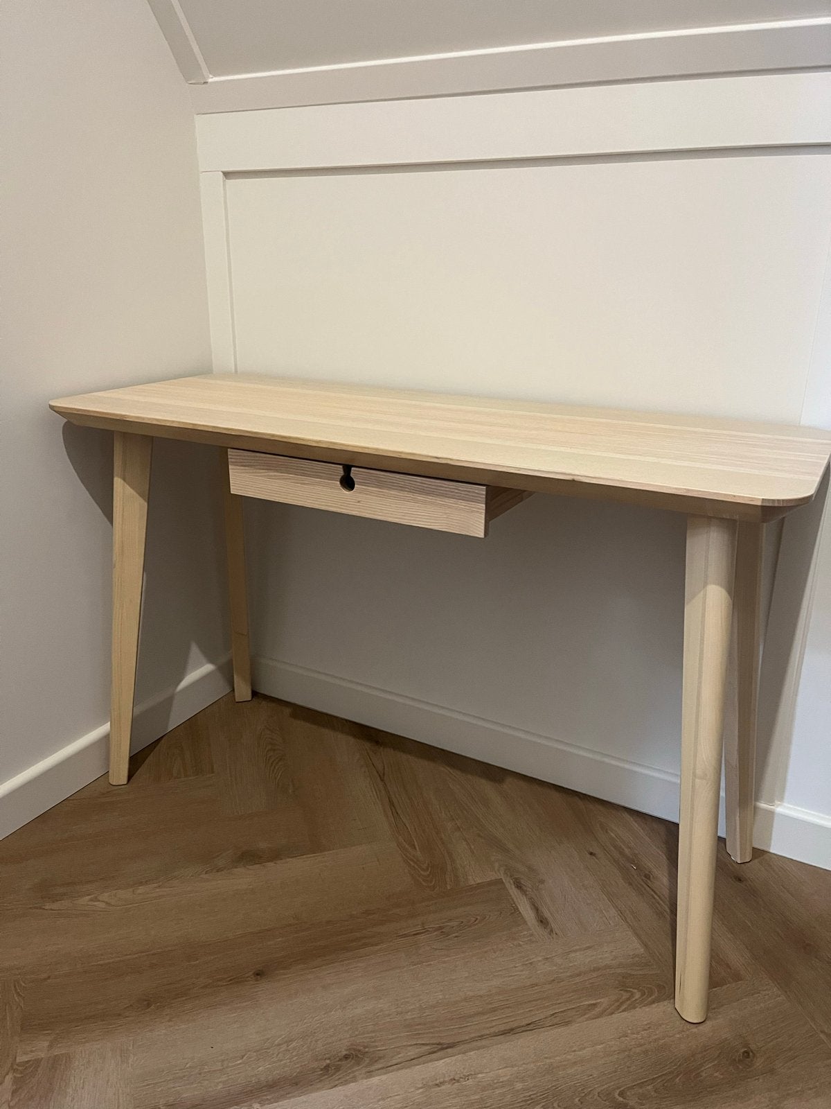IKEA Lisabo Bureau - Scandinavisch design, Ophalen, Overige typen, Scandinavisch, Zo goed als nieuw