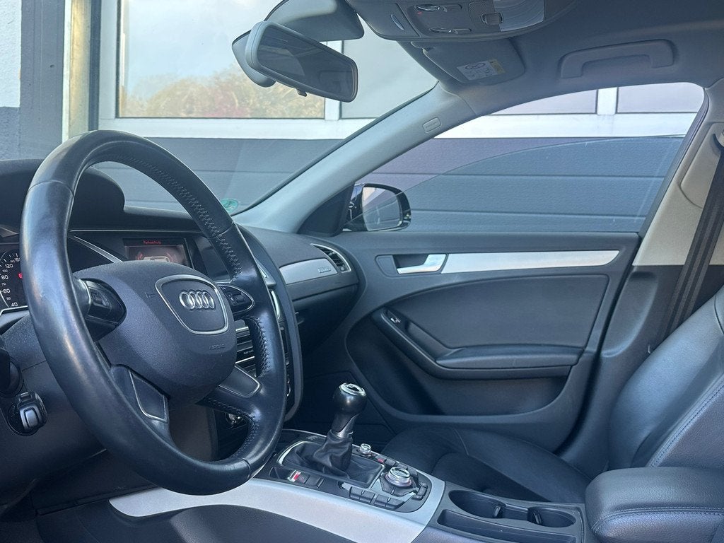 Audi A4 Avant 2.0 TFSI quattro Edition I LEER I ELEK.KLEP I, Auto's, Audi, Gebruikt, Zwart, Zwart, Handgeschakeld