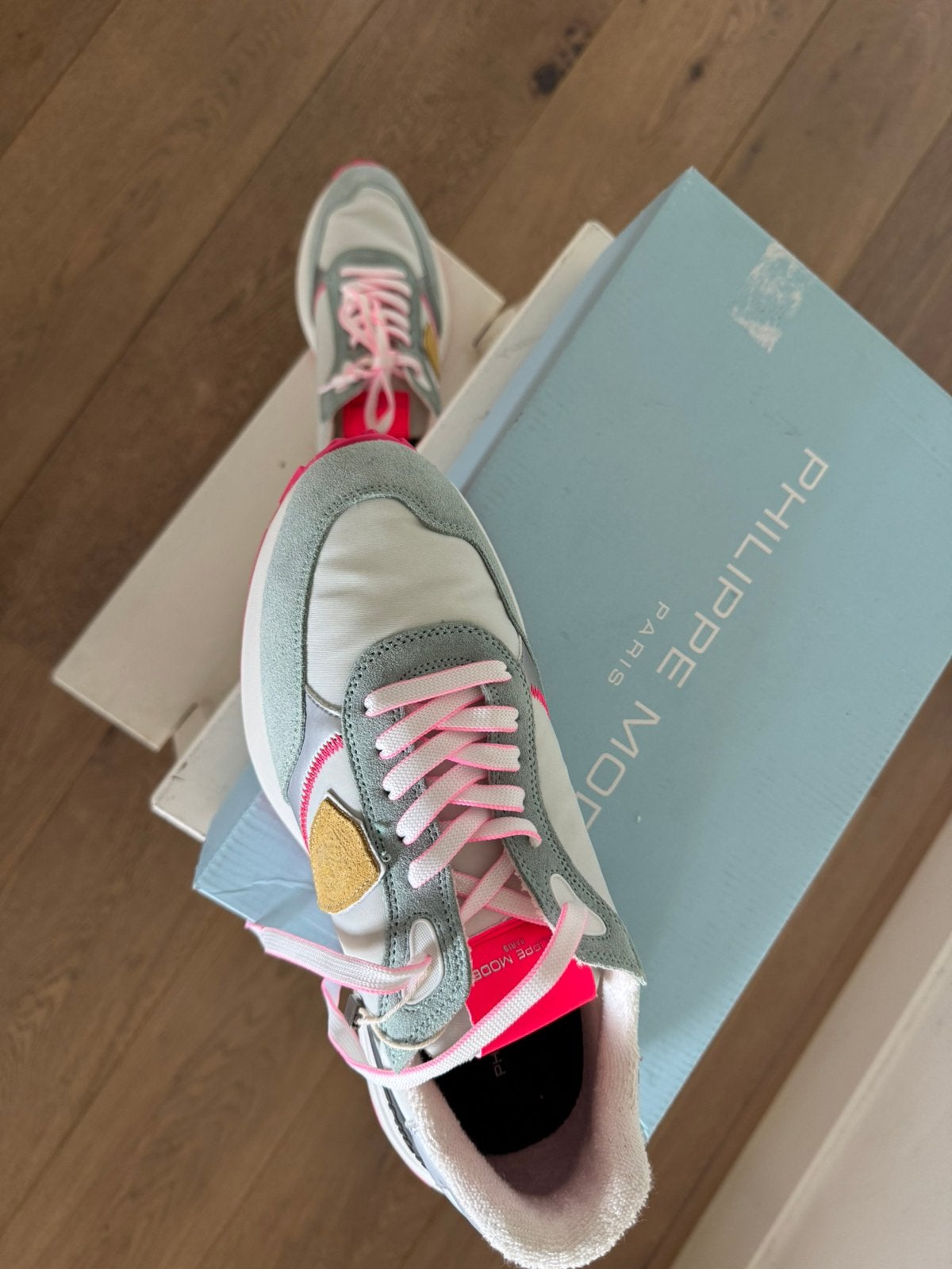 Philip model nieuw, Kleding | Dames, Schoenen, Ophalen of Verzenden, Zo goed als nieuw, Sneakers of Gympen