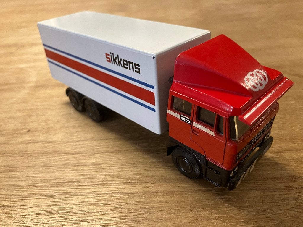 Lioncar Daf 3300 motorwagen, Hobby en Vrije tijd, Ophalen of Verzenden, Zo goed als nieuw, Bus of Vrachtwagen, Lion Toys
