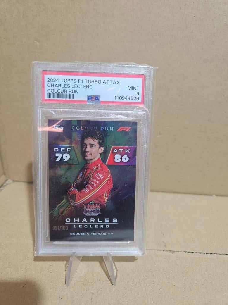 Psa 9 Charles leclerc topps turbo attax f1 2024 31/100, Ophalen of Verzenden, Nieuw, Plaatje