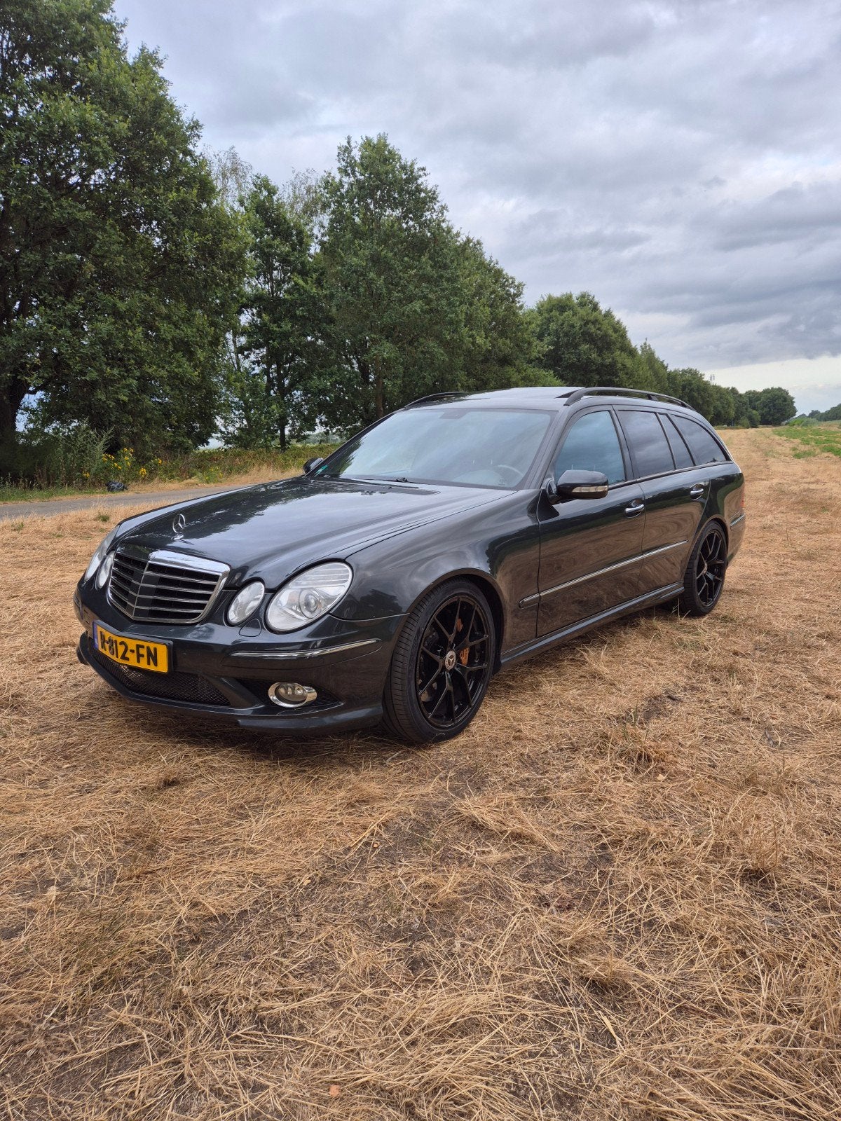 Mercedes-Benz Mercedes 2003 Grijs, Auto's, Mercedes-Benz, Particulier, Diesel, Stationwagon, Geïmporteerd, Zilver of Grijs, Ophalen