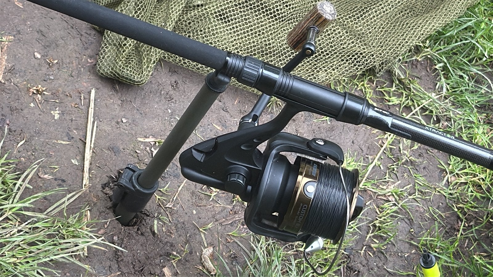 Te koop: 3x Okuma Custom Black CB-80 karpermolens, Ophalen of Verzenden, Zo goed als nieuw, Molen
