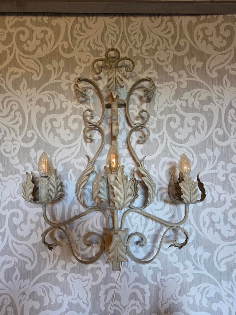 Prachtige Landelijke Wandlamp van Riverdale, Huis en Inrichting, Lampen | Kroonluchters, Ophalen, Zo goed als nieuw, Metaal, Landelijk