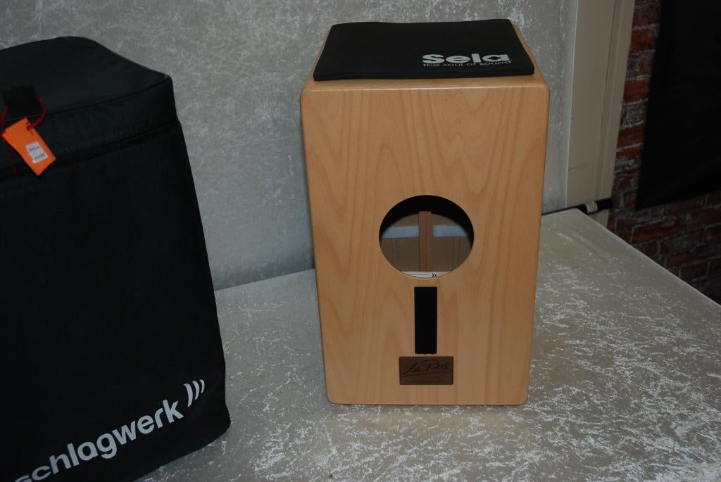 Schlagwerk Cajon met tas la peri   <25252656>, Gebruikt, ., Drums of Percussie, Ophalen of Verzenden