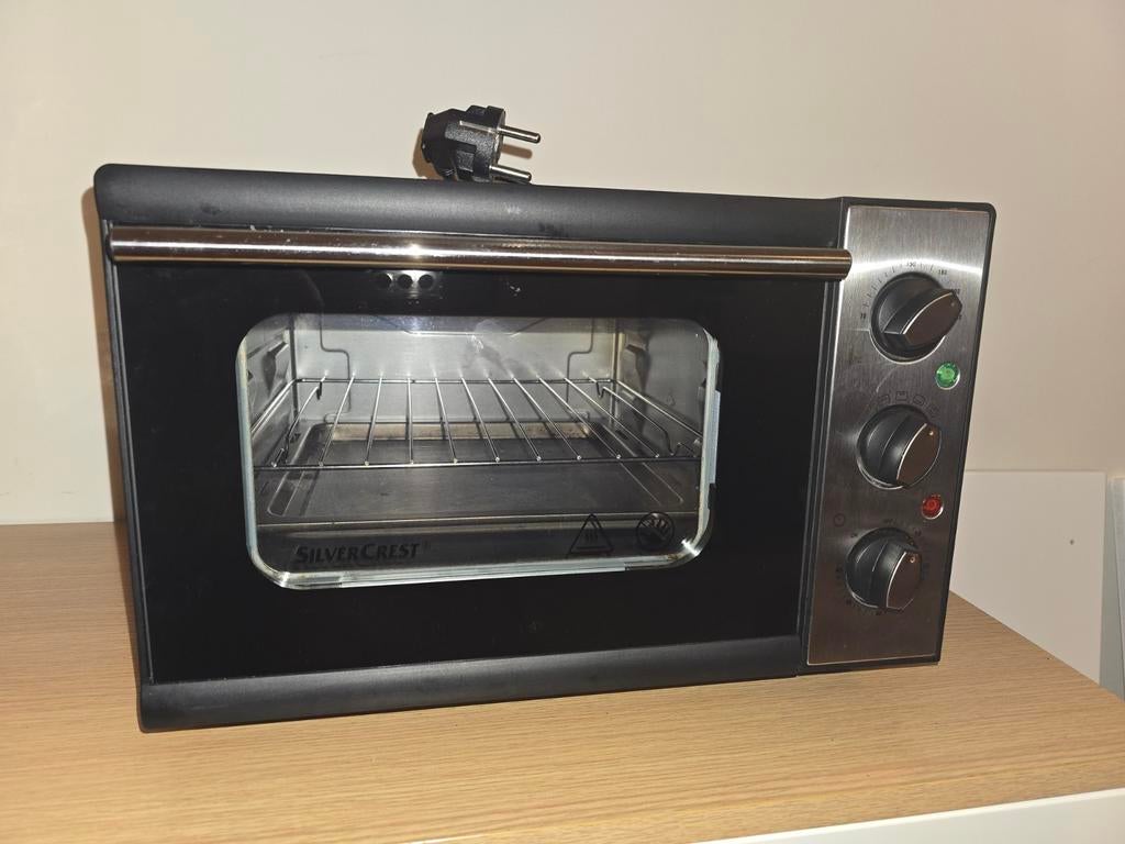 Te koop! Compacte Silvercrest mini-oven met grillfunctie, Ophalen, Minder dan 45 cm, Minder dan 45 cm, Oven met grill