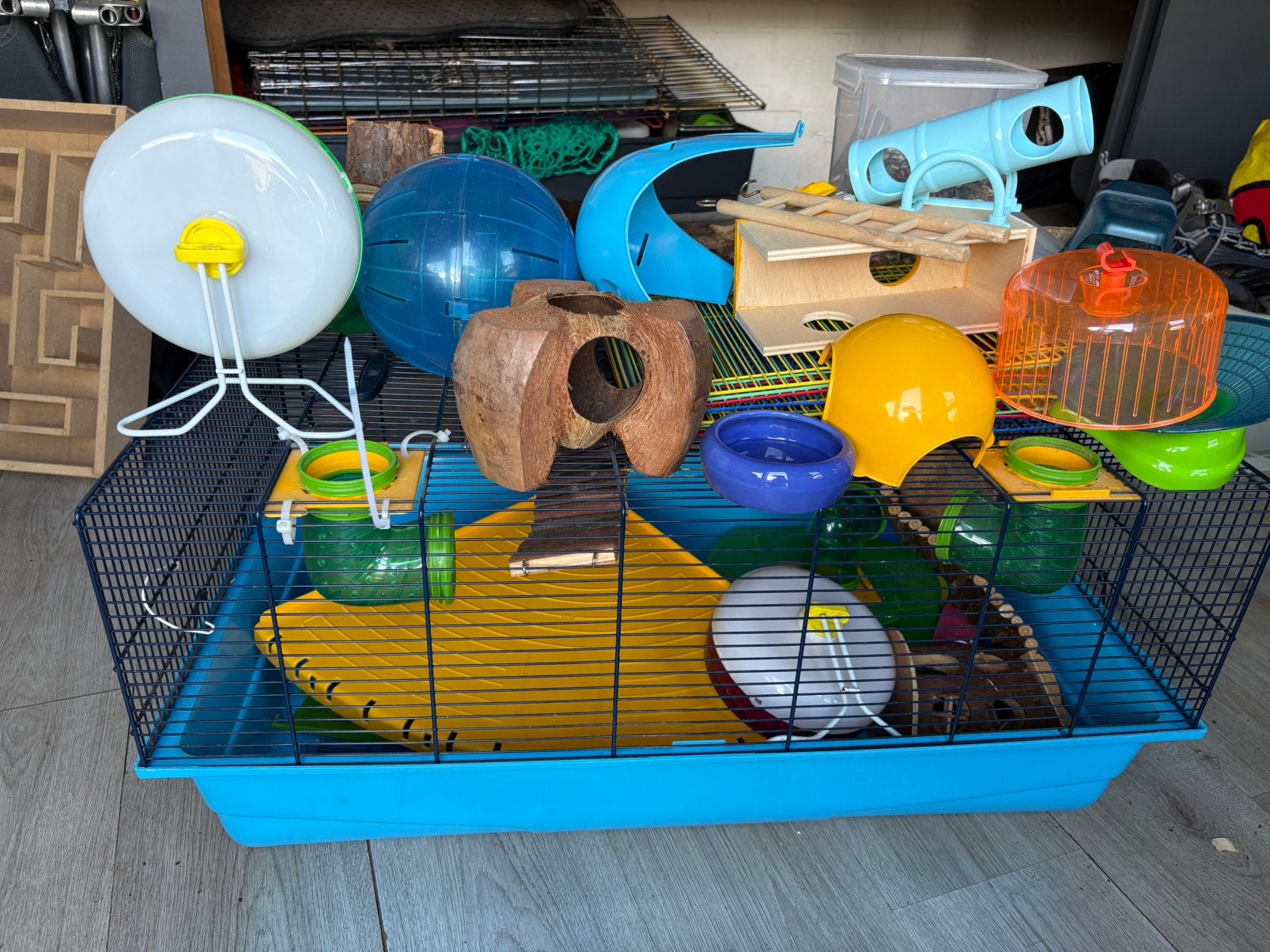 Hamsterkooi, Hamsterdoolhof en heel veel toebehoren., Dieren en Toebehoren, Kooi, Zo goed als nieuw, Hamster, 75 tot 110 cm