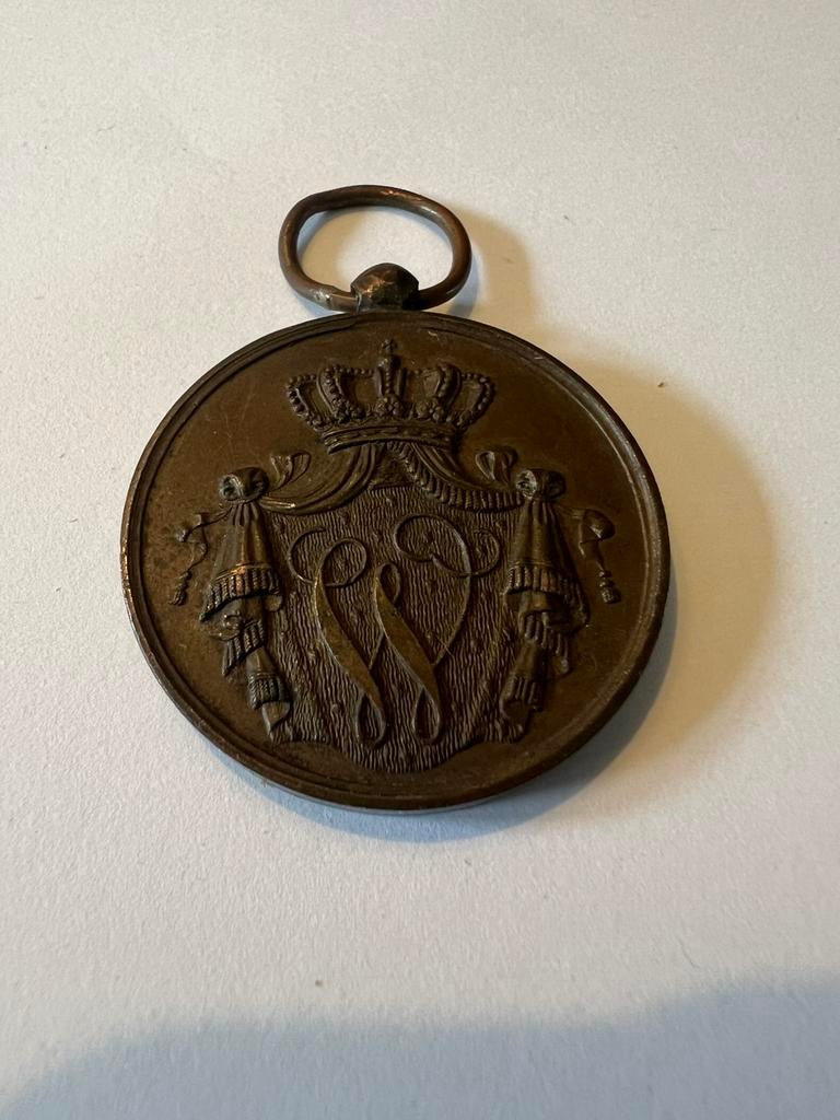 Nederlande bronzen medaille voor langdurige, eerlijke dienst, Verzamelen, Ophalen of Verzenden, Landmacht, Nederland, Lintje, Medaille of Wings
