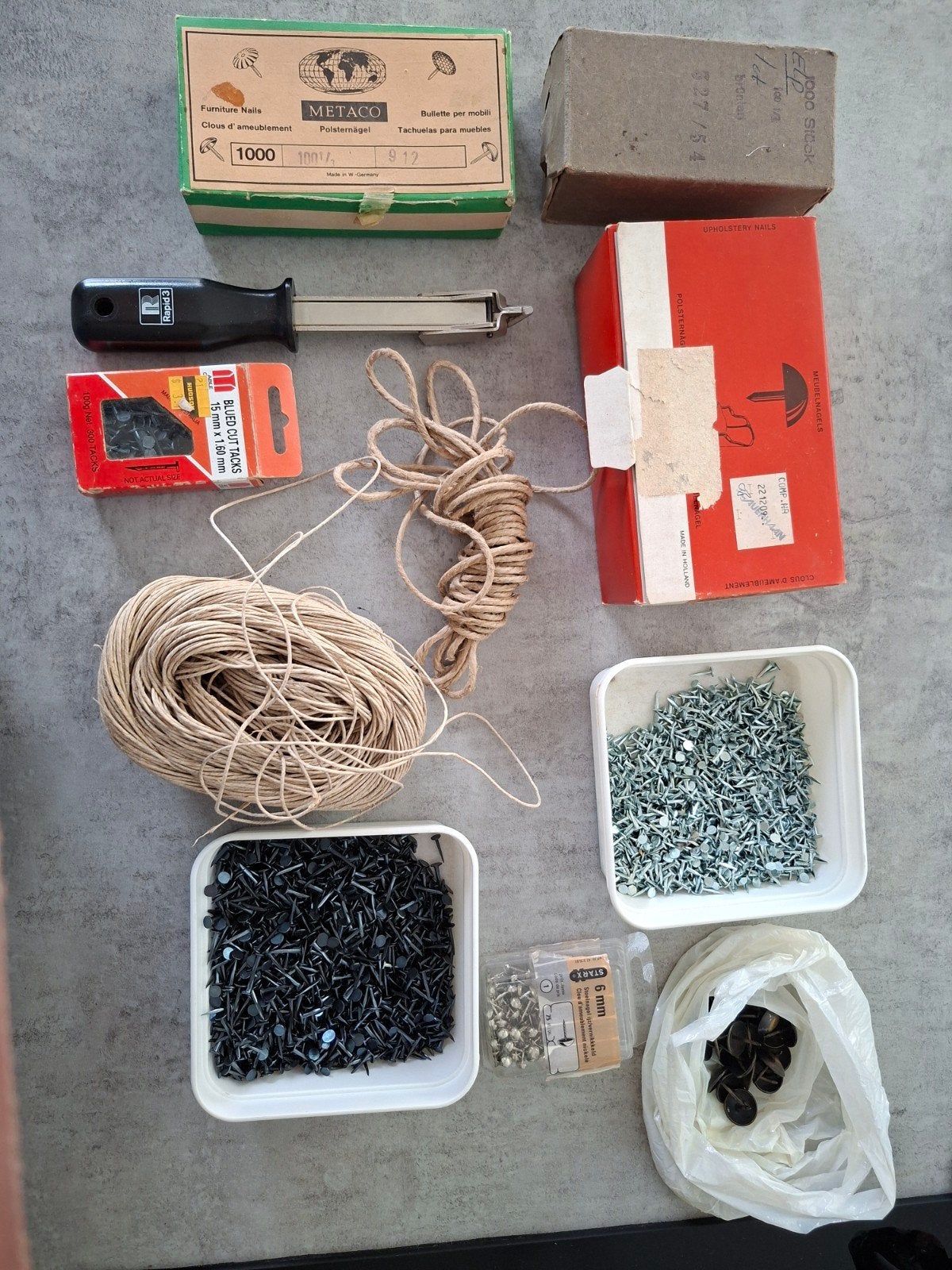 verschillende materialen voor meubels stofferen, Ophalen, Zo goed als nieuw, Overige materialen