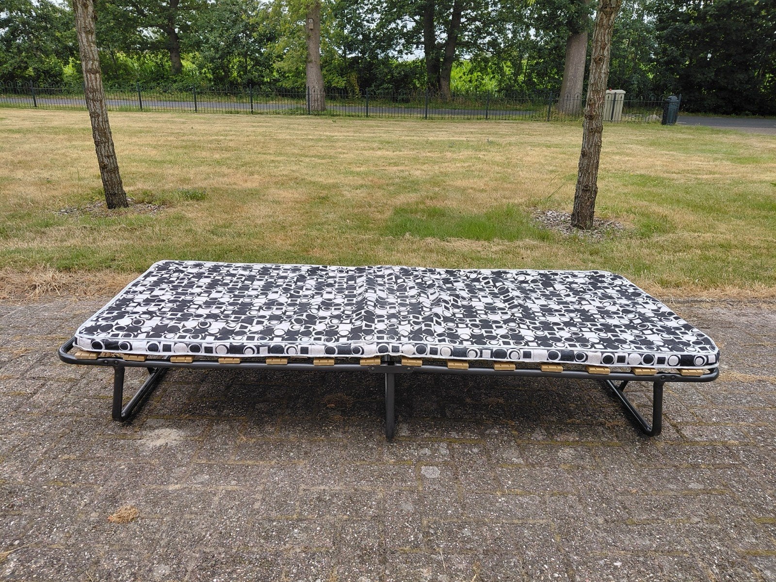 Logeerbed / vouwbed met lattenbodem 80x190, Huis en Inrichting, Slaapkamer | Bedden, Ophalen, Gebruikt, Eenpersoons, 190 cm of minder