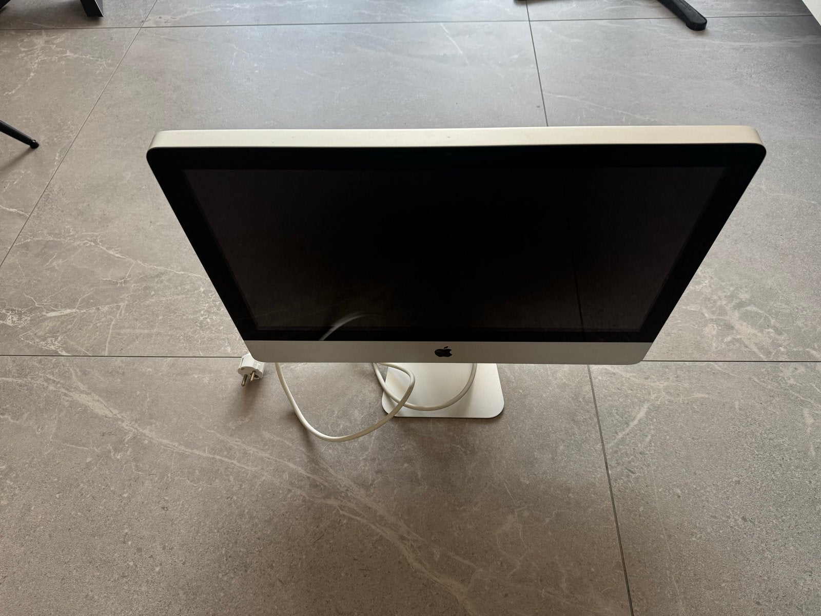 Apple iMac 21.5-inch (Mid 2011) - Intel Core i5, Computers en Software, Apple Desktops, Ophalen, Gebruikt, 2 tot 3 Ghz, HDD