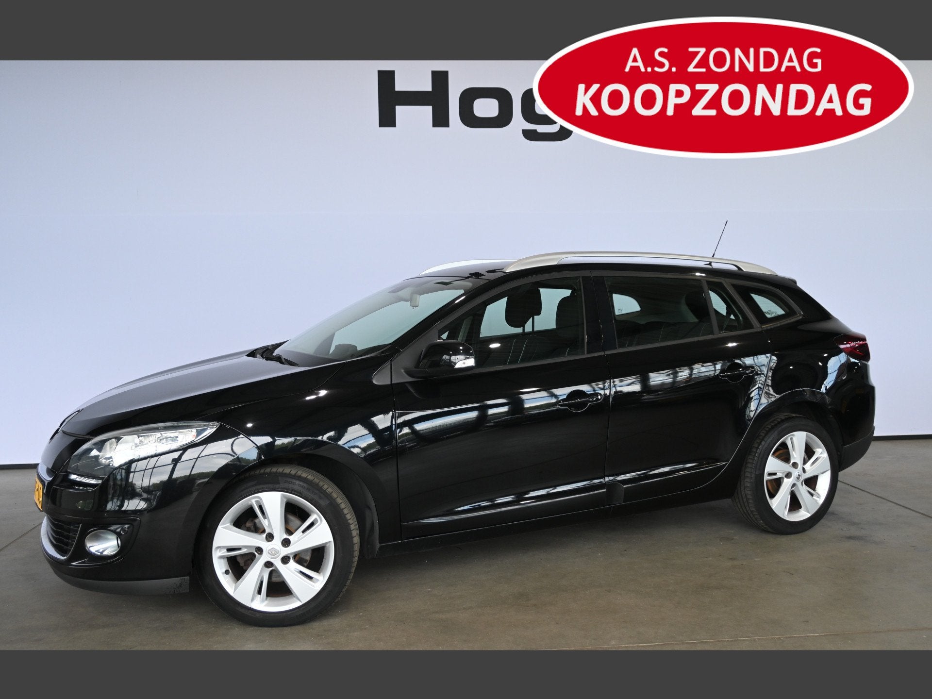 Renault Mégane Estate 1.2 TCe Authentique Nap! Clima Naviga, Auto's, Voorwielaandrijving, Euro 5, Stof, Gebruikt