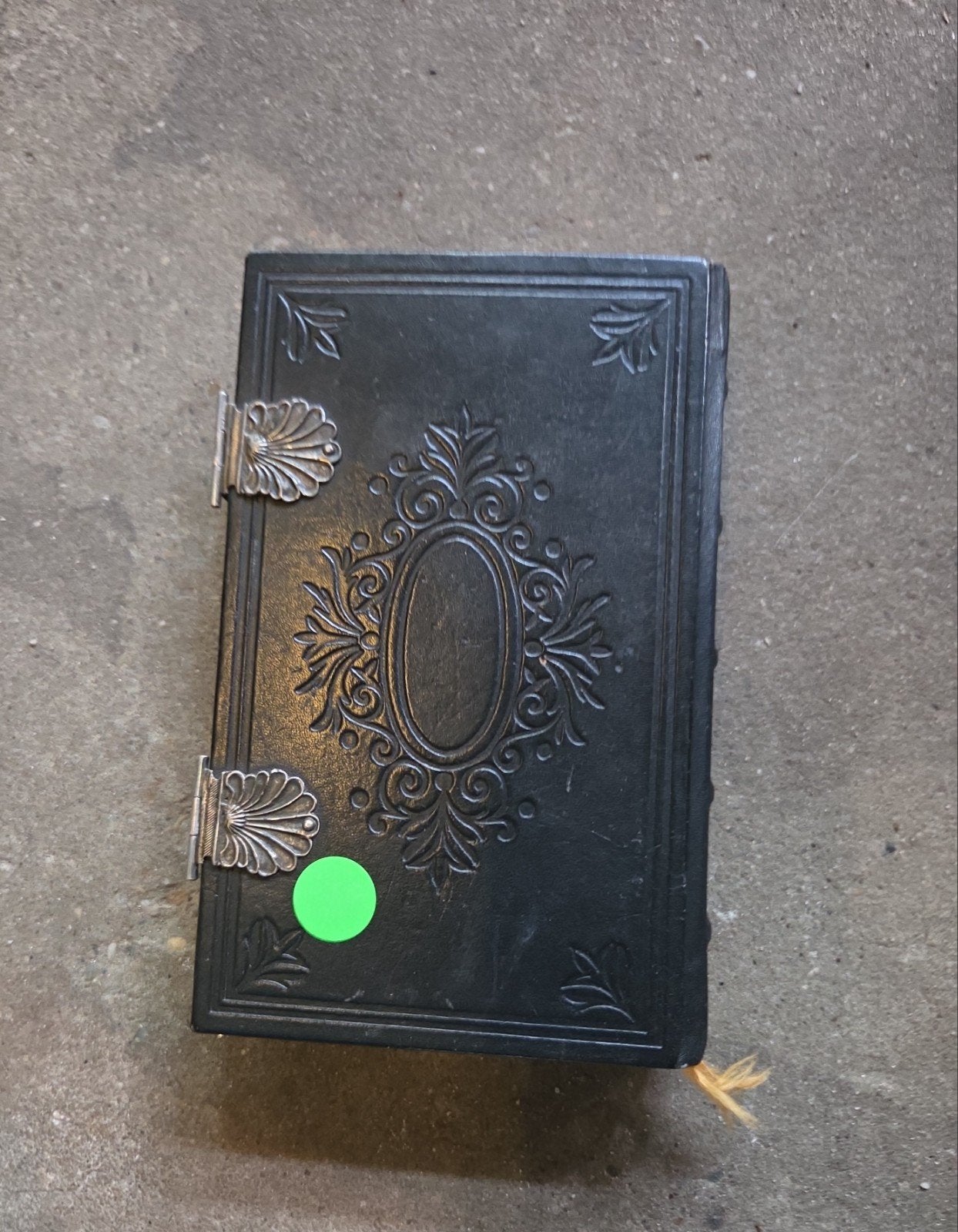 Bijbel psalmen met zilveren sluitingen, Antiek en Kunst, Verzenden