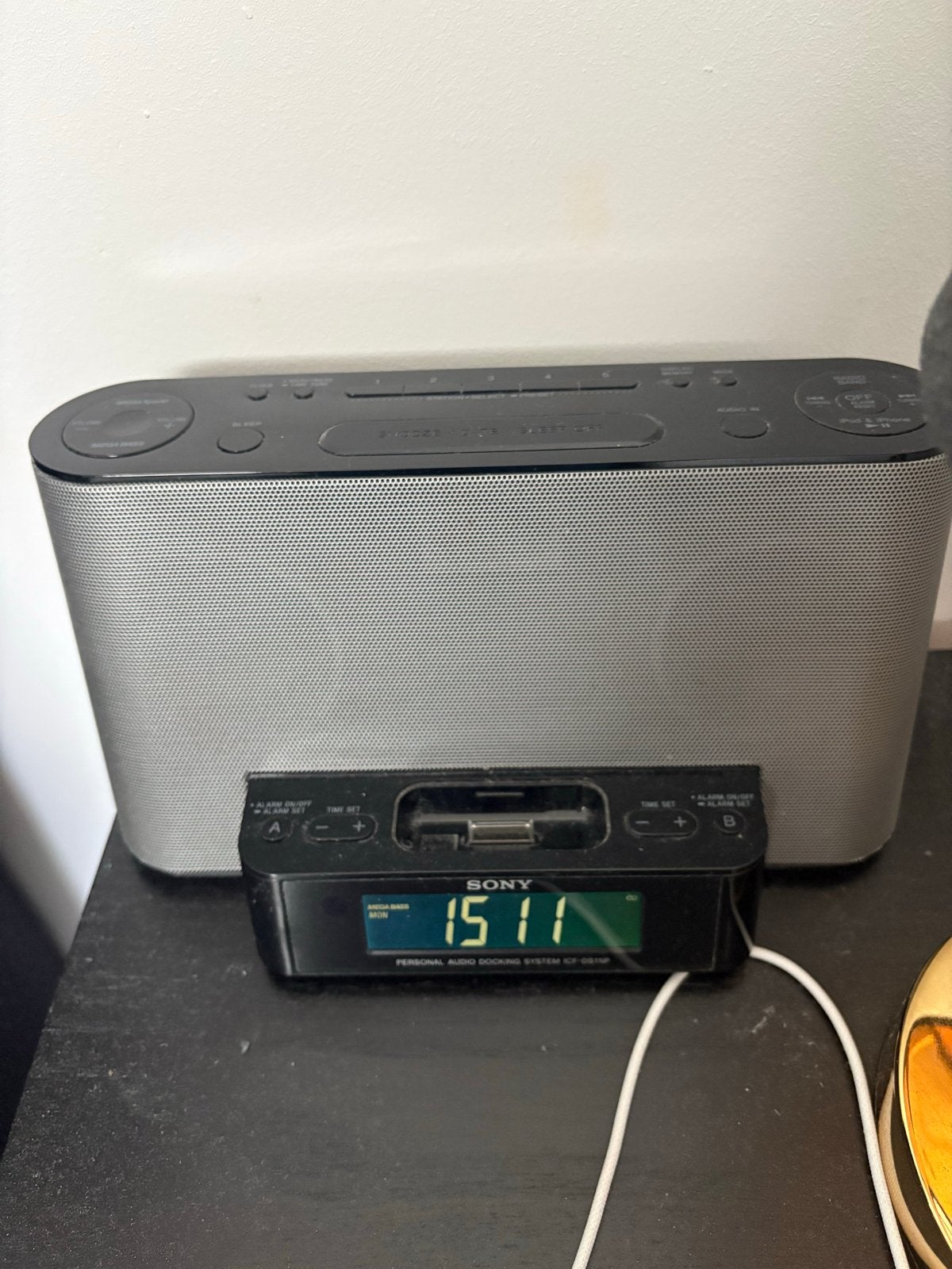 Sony ICF-DS11iP radio met iPod/iPhone dock, Ophalen of Verzenden, Gebruikt, Radio