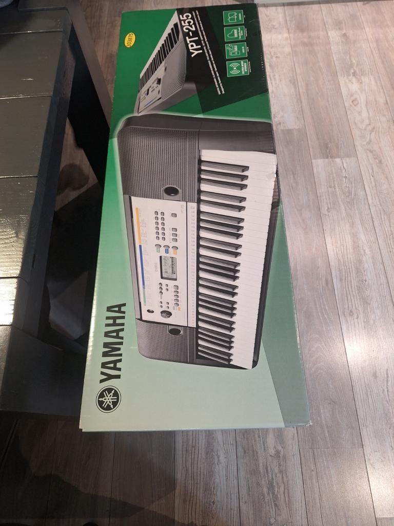 Yamaha keyboard, Ophalen of Verzenden, Zo goed als nieuw, 61 toetsen, Yamaha