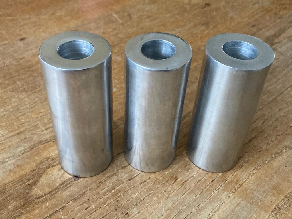 3 Aluminium kandelaars Hema - H10,3cm, Ophalen of Verzenden, Zo goed als nieuw, Metaal, Grijs