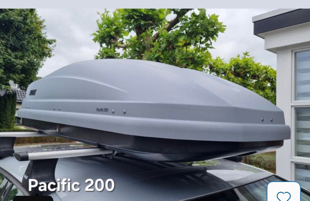 Te Huur,   Thule pacific 200 dakkoffer, Auto diversen, Ophalen, Zo goed als nieuw