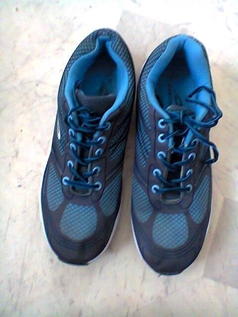 Sportschoenen Panther Maat 41, Panther, Blauw, Ophalen of Verzenden, Sneakers of Gympen