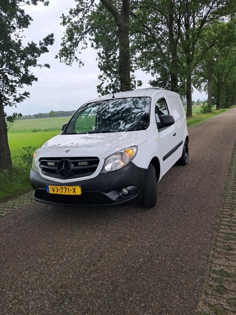 Mercedes-Benz Citan 1.5 CDI 55KW 2014, Voorwielaandrijving, 74 pk, 4 cilinders, Bedrijf