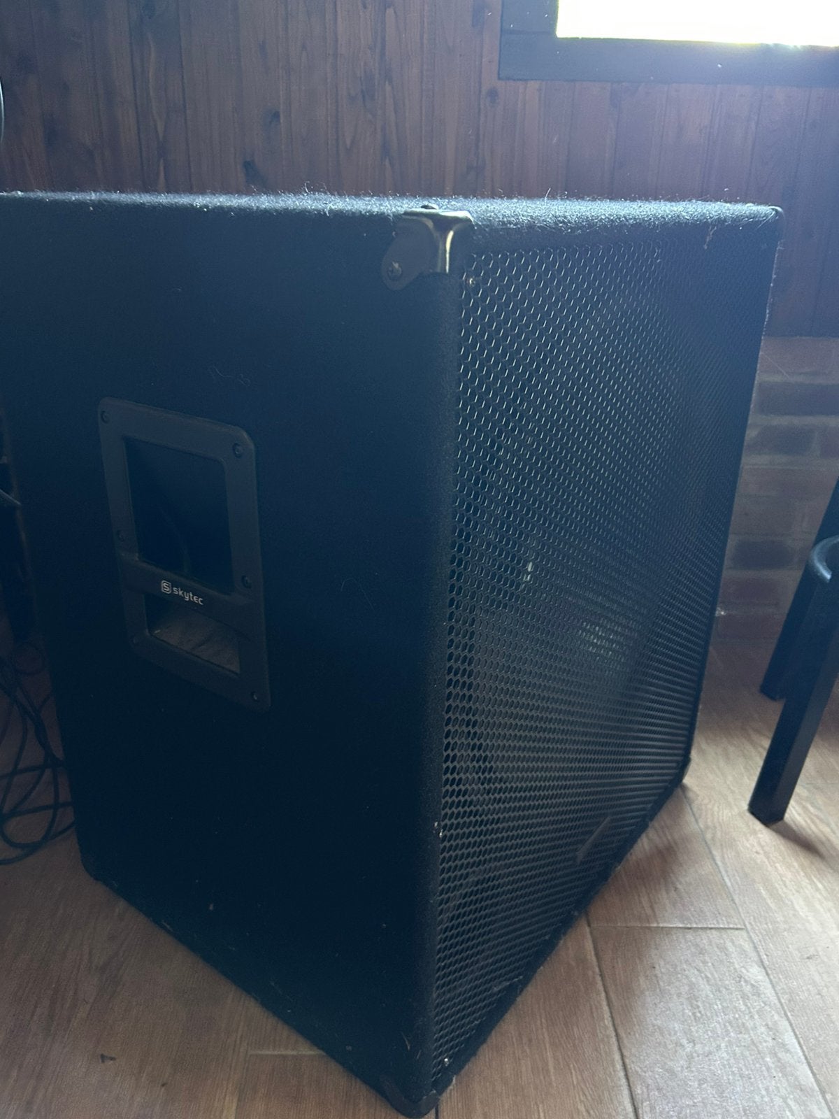 Slytec 18 inch actieve subwoofer, Gebruikt, Subwoofer, Ophalen, 150 watt of meer