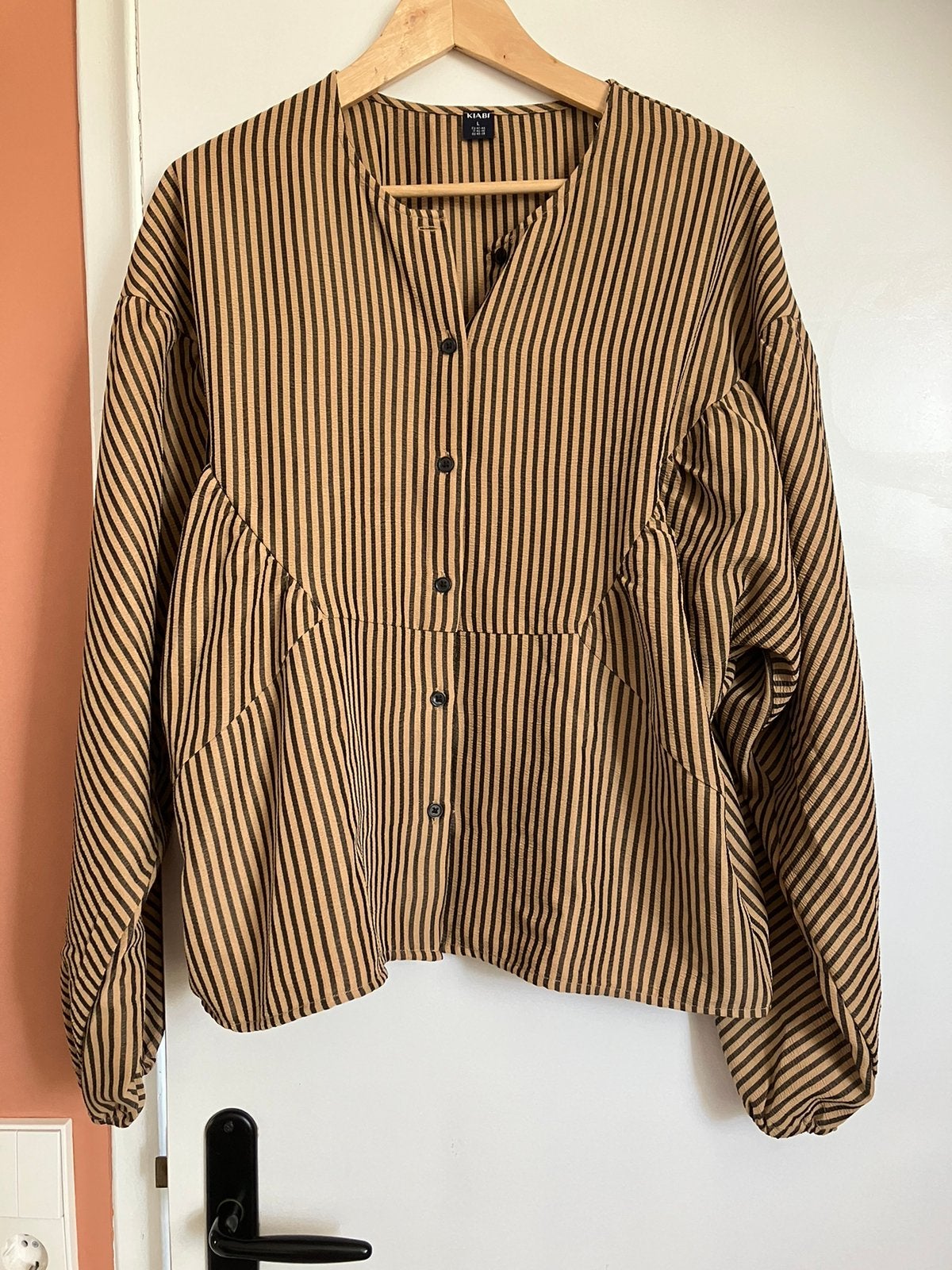 Blouse dames najaar winter zwart beige bruin streep 42-44, Kleding | Dames, Ophalen of Verzenden, Zo goed als nieuw, Maat 42/44 (L)