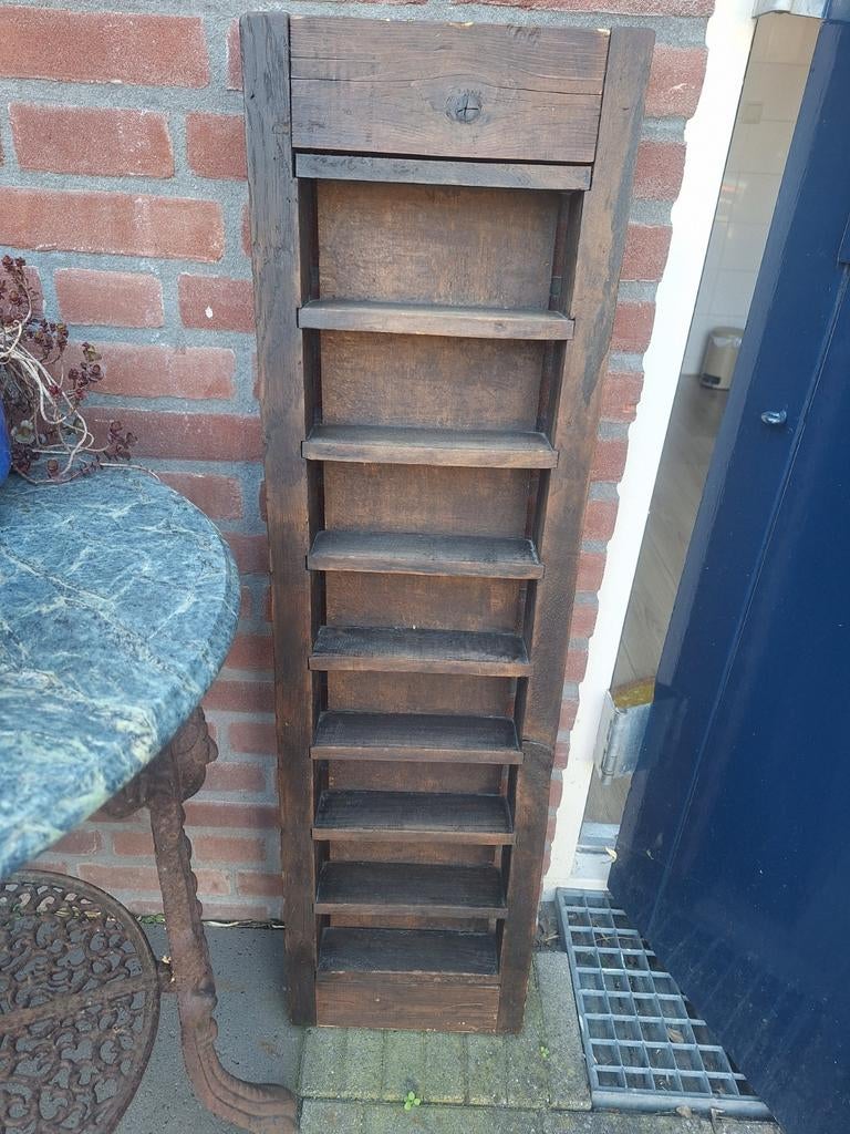 Antieke baksteenmal / houten rekje, Ophalen