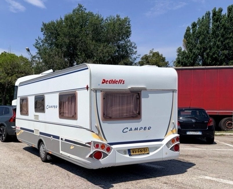 Dethleffs Camper 510 Caravan - Familiecaravan in goede staat, Ringverwarming, Rondzit, Frans bed, Particulier