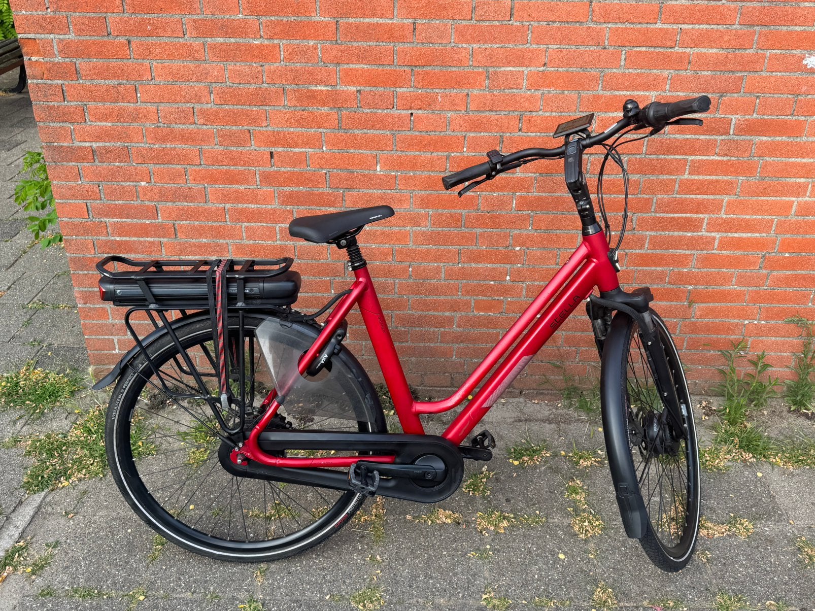 Stella elektrische fiets dames in topstaat, Zo goed als nieuw, 50 km per accu of meer, 55 tot 59 cm, Ophalen