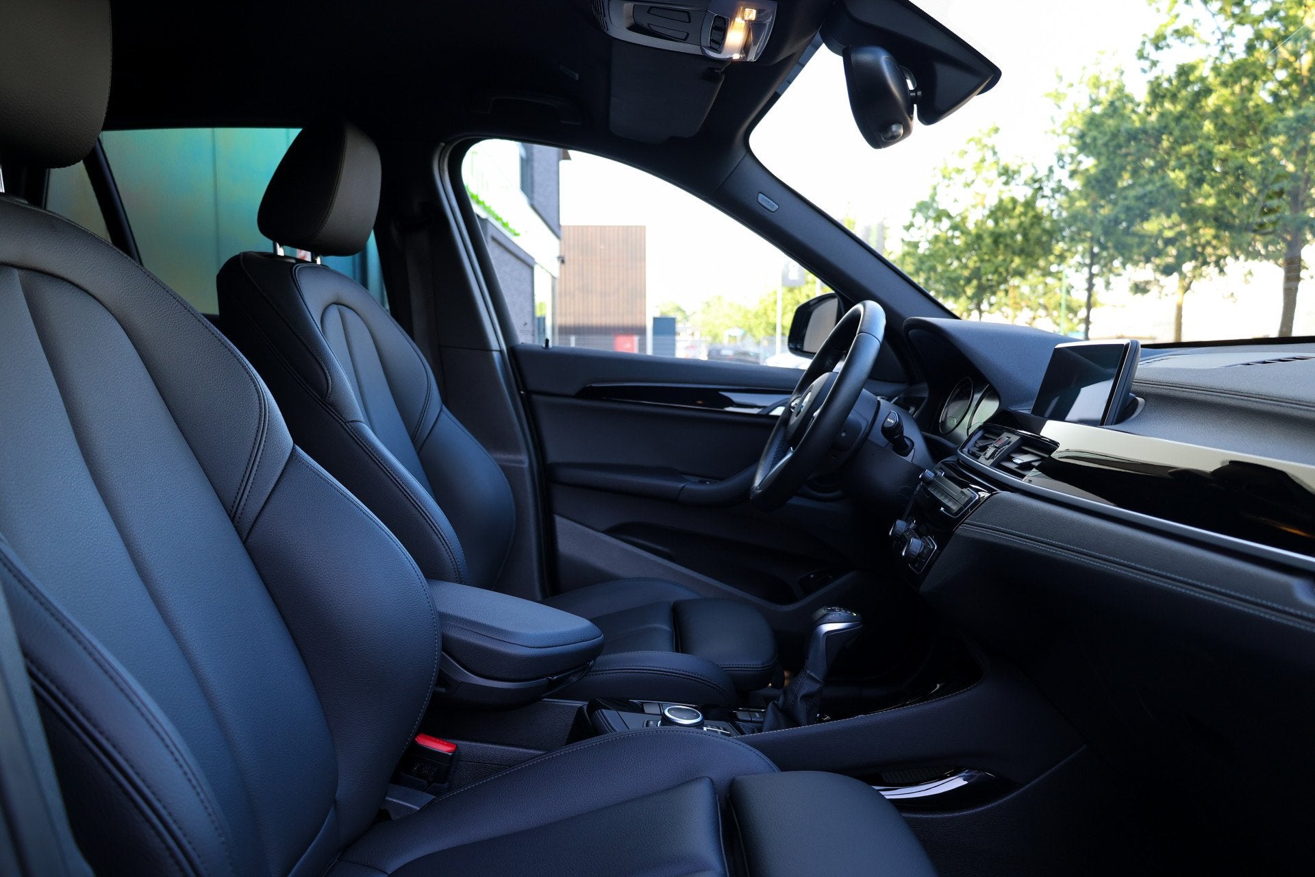 Foto 12 van BMW X1 xDrive25e eDrive Edition | M-SPORT | LEDER | LED | ST