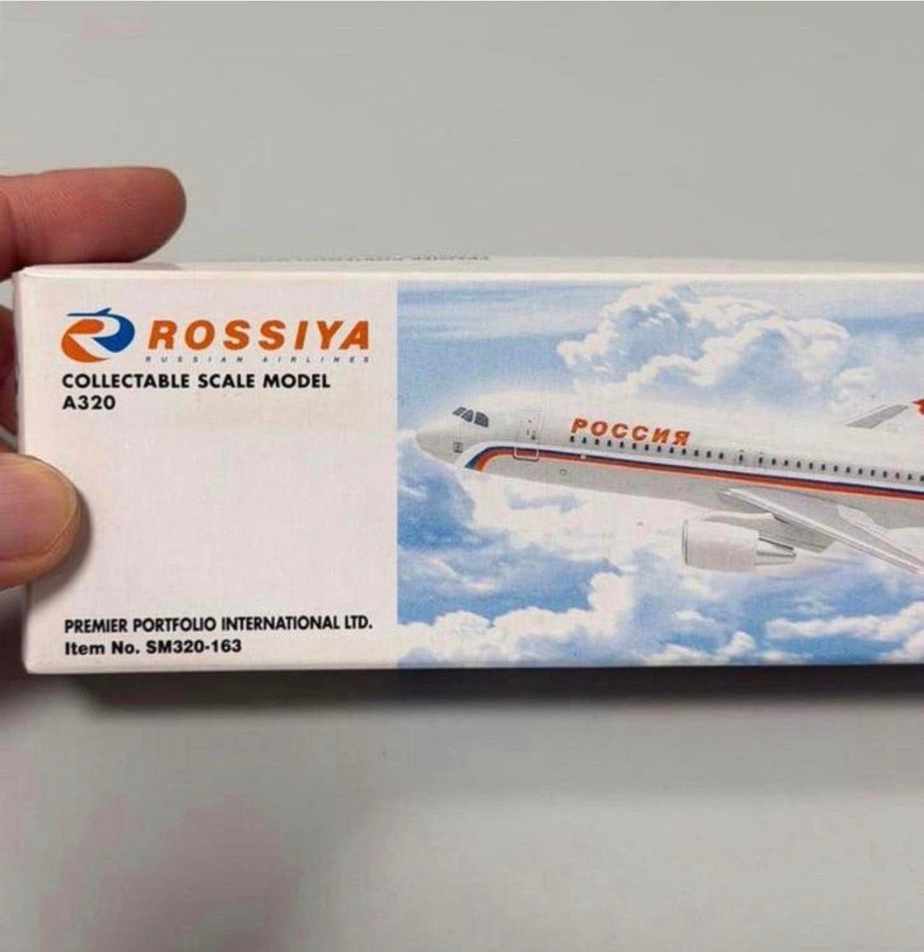 Rossiya Airlines Airbus A320 schaalmodel 1:200 – nieuw boxed, Overige merken, 1:144 tot 1:200, P, P