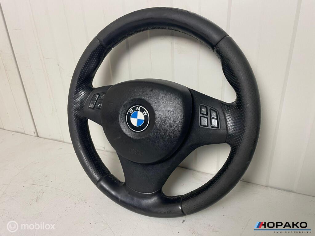 Sportstuur BMW 1 / 3 serie E90 E91 E92 E93 E81 E82 E87 E88, Auto-onderdelen, Gebruikt, Einsteinlaan 5 rijswijk, Bmw, Ophalen of Verzenden