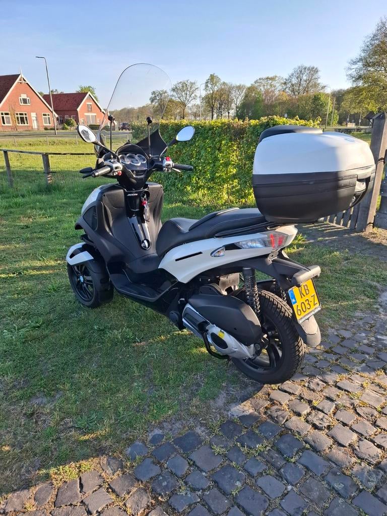 Zgoh mp3 piaggio l.tbj 2016, Particulier, Scooter