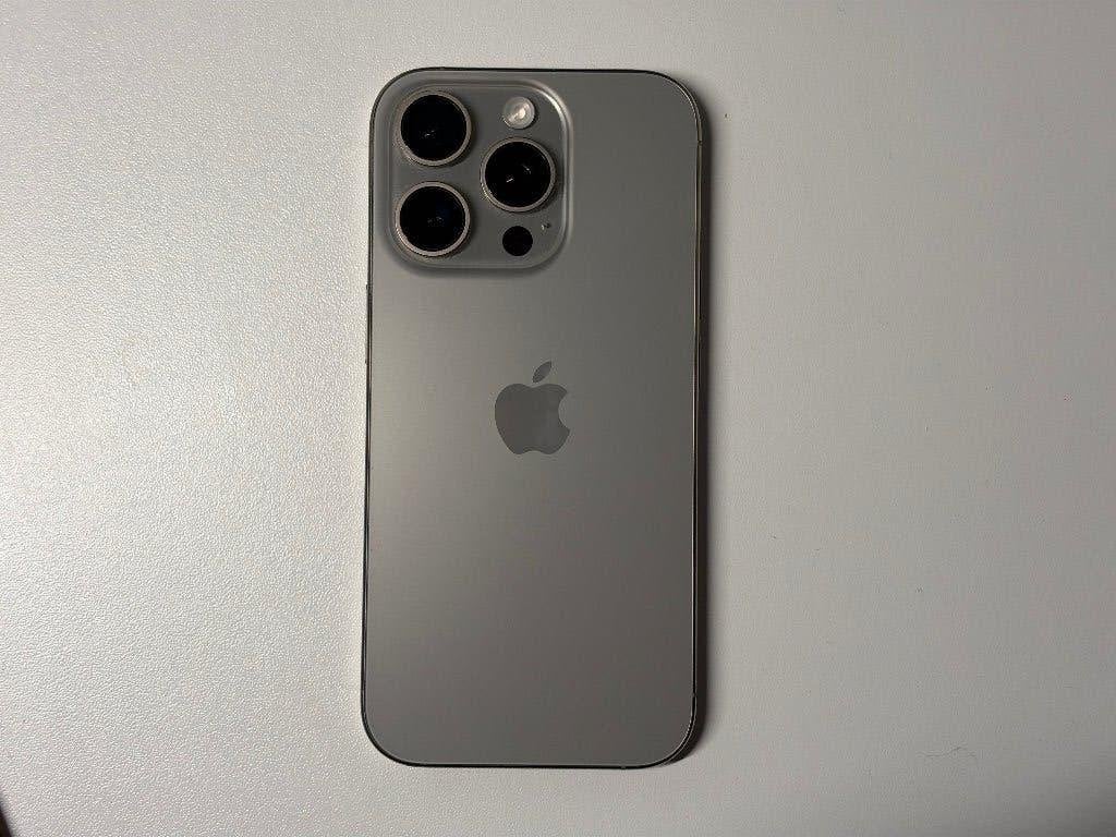 Foto 4 van iPhone 16 Pro - 256GB