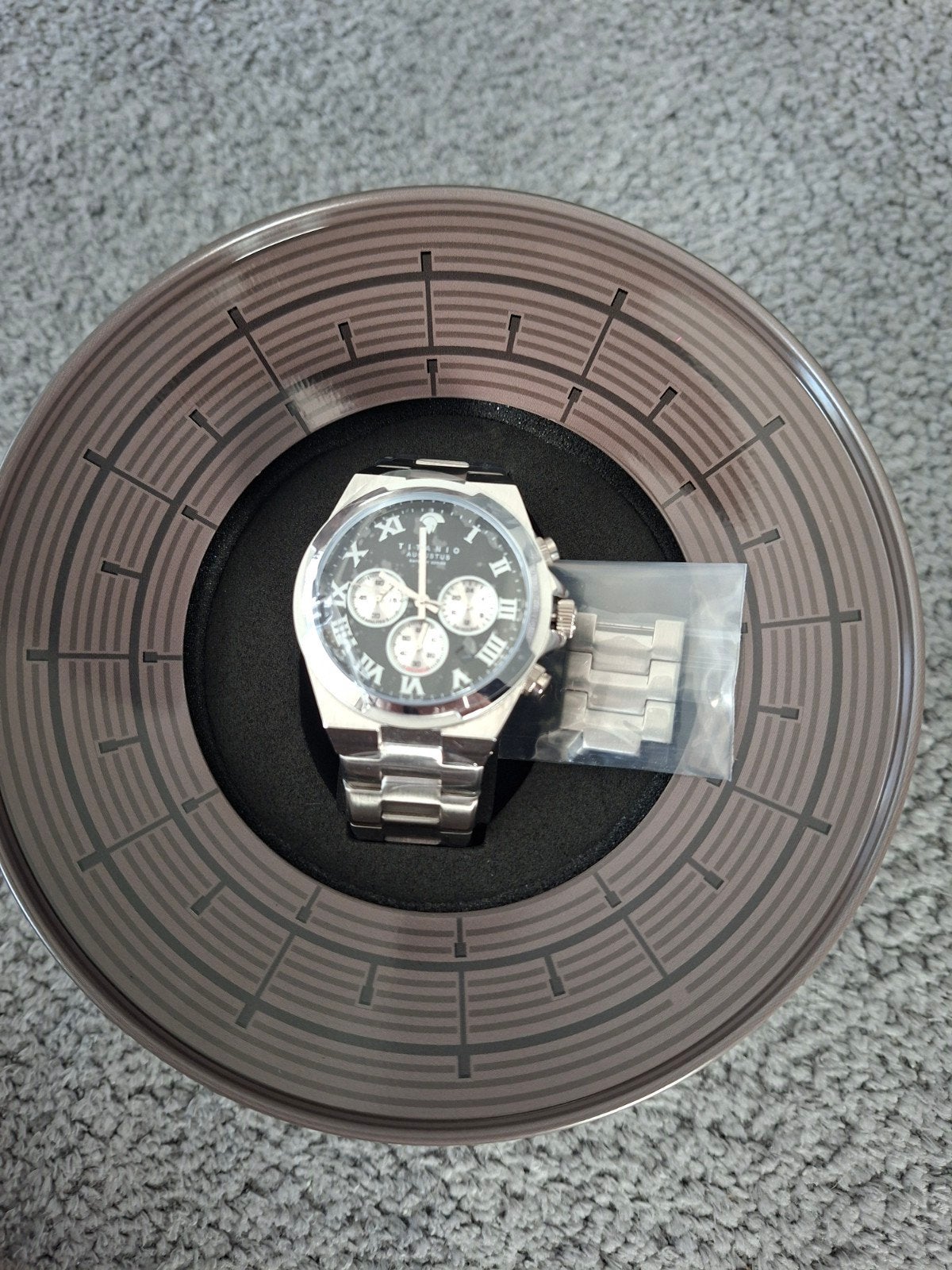 titanio augustus herenhorloge- Zo goed als nieuw, Sieraden, Tassen en Uiterlijk, Horloges | Heren, Ophalen of Verzenden, Zo goed als nieuw
