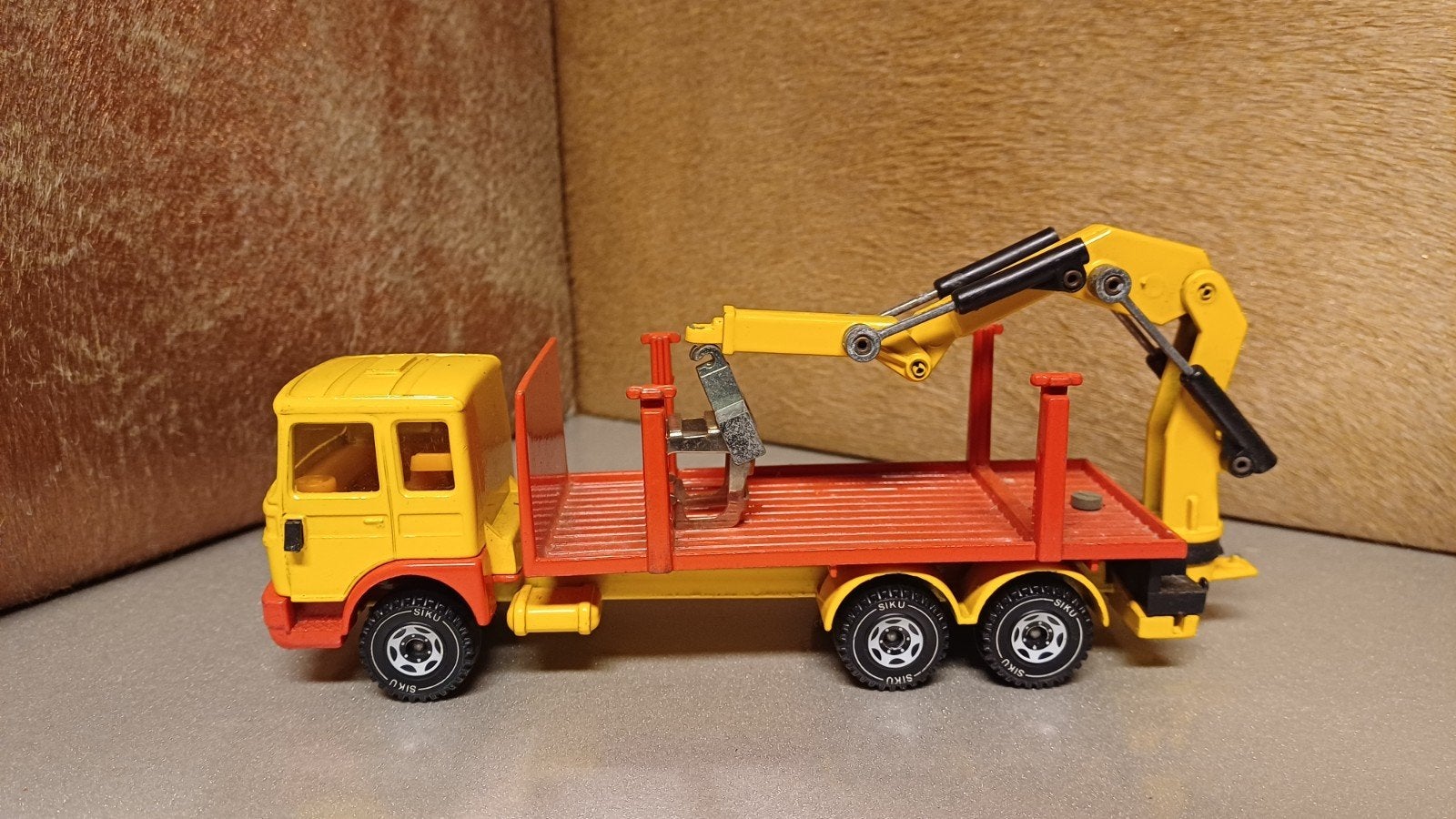 Siku MAN Vrachtwagen met Laadkraan - Vintage Speelgoed, Ophalen of Verzenden, Gebruikt