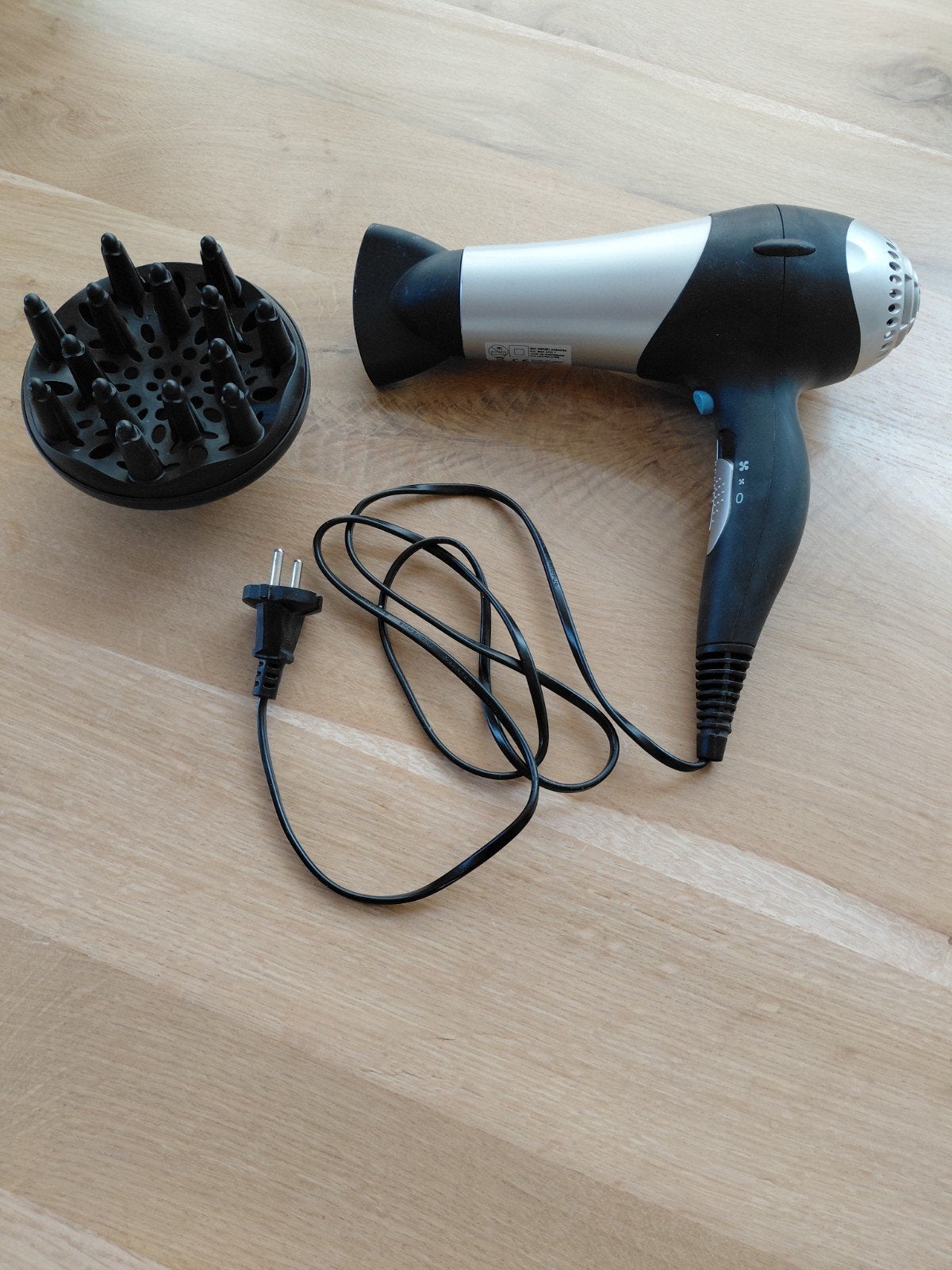 Föhn met diffuser - Zwart/Zilver, Ophalen, Gebruikt, Haarverzorging