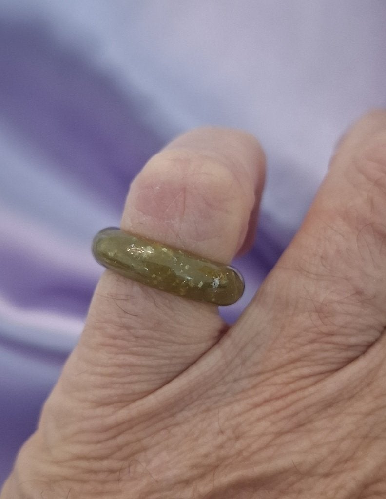 Bandring olijfgroene jade Ø 17,0 mm, Sieraden, Tassen en Uiterlijk, Ringen, Overige materialen, Verzenden, Nieuw, 17 tot 18
