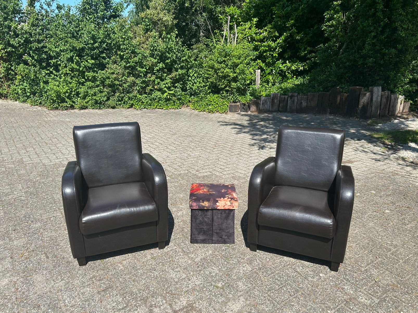 Twee gratis bruin leren fauteuils, Huis en Inrichting, Fauteuils, Ophalen, Gebruikt, 50 tot 75 cm, Leer