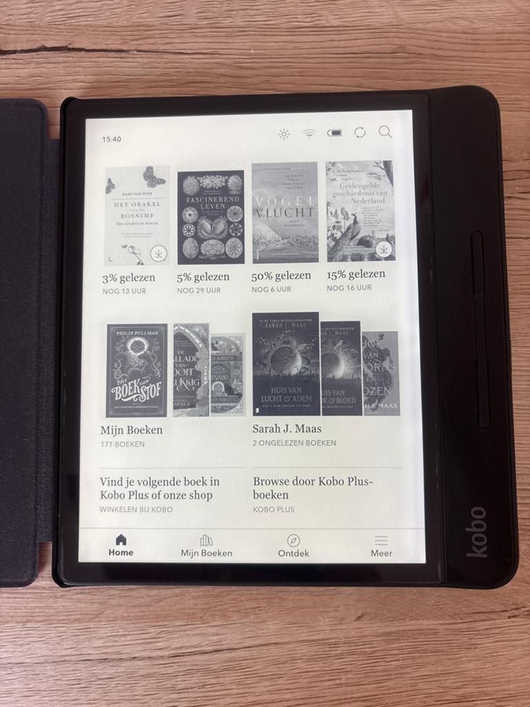 Kobo Forma (8 GB) e-reader (8 inch) - Zo goed als nieuw, Ophalen of Verzenden, Zo goed als nieuw, 8 GB
