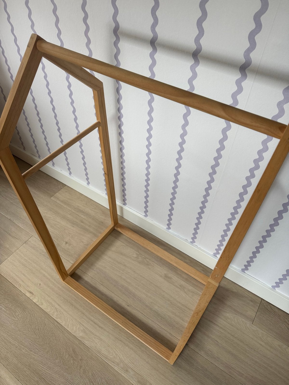 Houten kledingrek voor in kinderkamer, Ophalen, Gebruikt, Kast