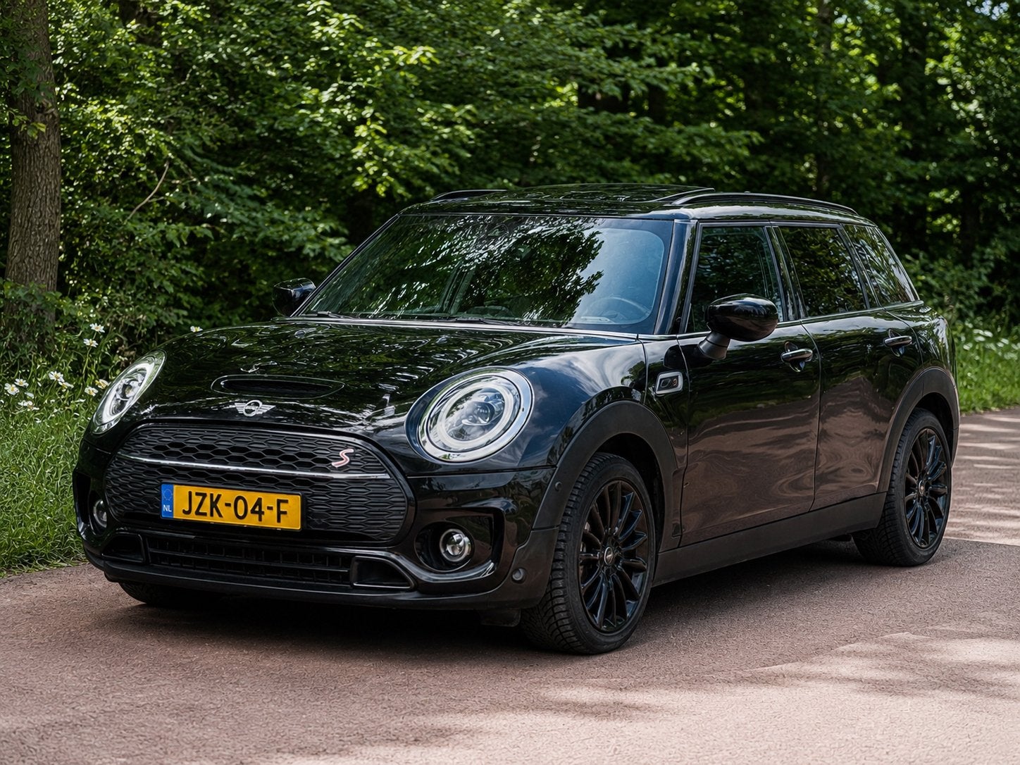 Mini Clubman 2.0 Cooper S Knightbridge editie full option, Auto's, Clubman, 4 cilinders, Zwart, 1390 kg